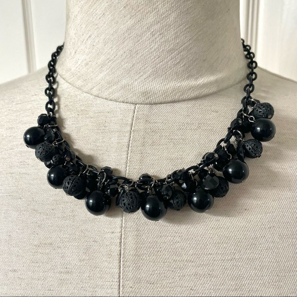 NY collection black beaded cluster necklace